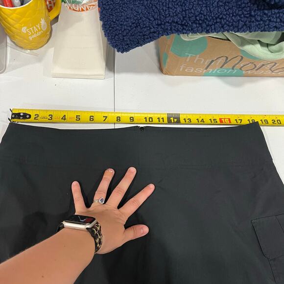 Royal Robbins Discovery Cargo Nylon Flounce Skirt Womens Size 14 Black - Picture 5 of 6